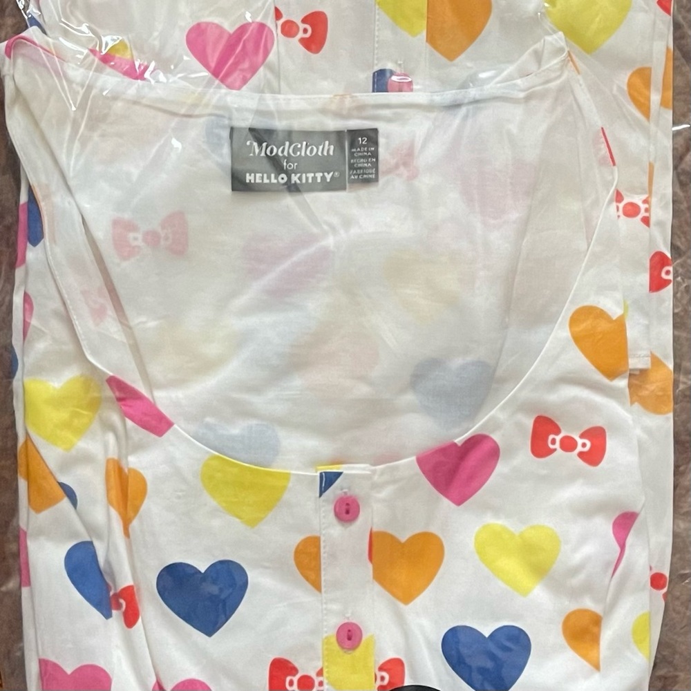 Hello Kitty Spring Dress 12 - Picture 4 of 5